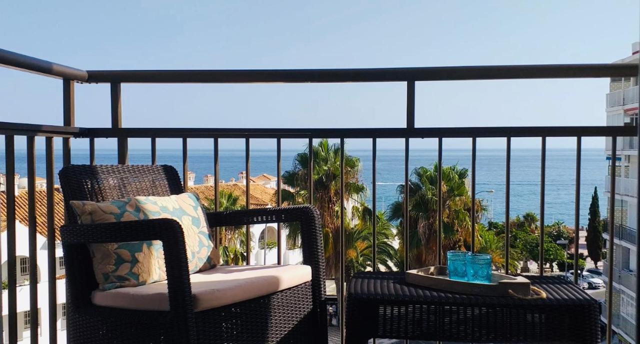 Apartamento frente al mar en la Torrecilla Nerja Exterior foto