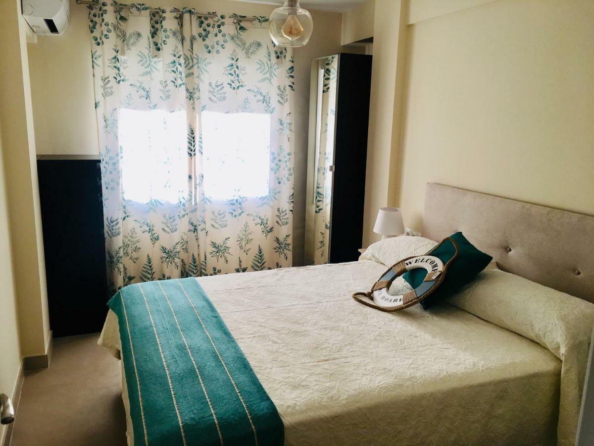 Apartamento frente al mar en la Torrecilla Nerja Exterior foto